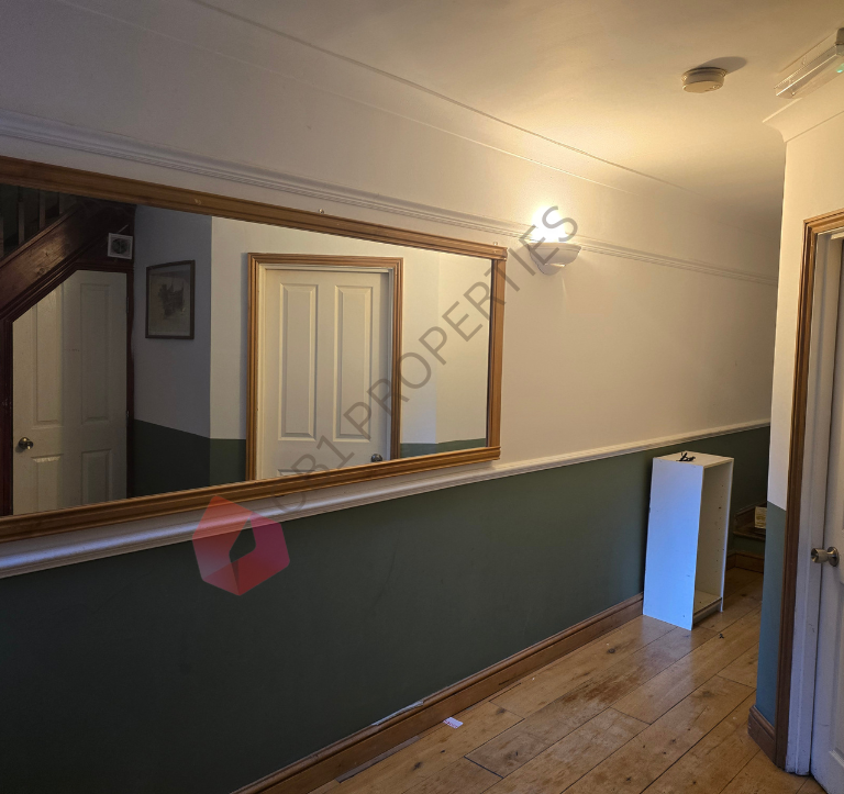 Rooms in a Shared House, York St, CB1