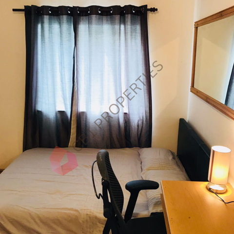 Rooms in a Shared House, York St, CB1