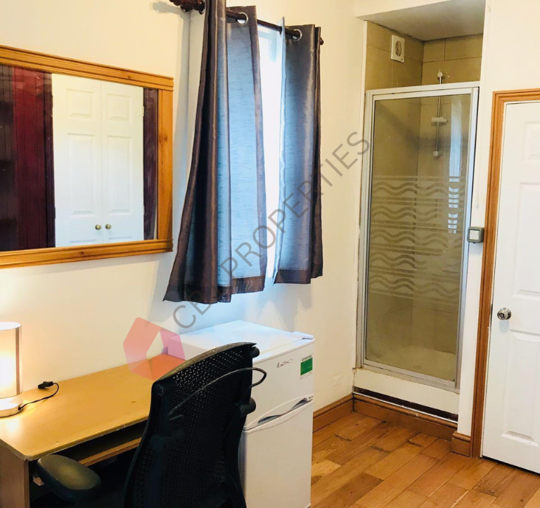 Rooms in a Shared House, York St, CB1