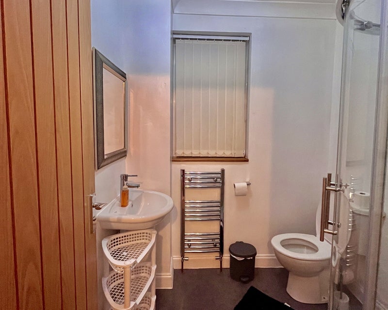 Double Room available in Milton Road, CB4