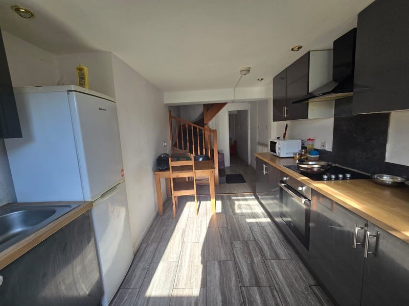 2 Bed House with a Garden
