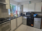 Double Room available in Romsey Area