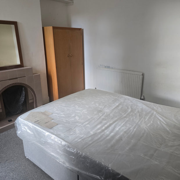 Double Room available in Romsey, CB1