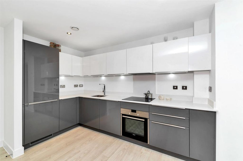 2 bed flat in central cambridge