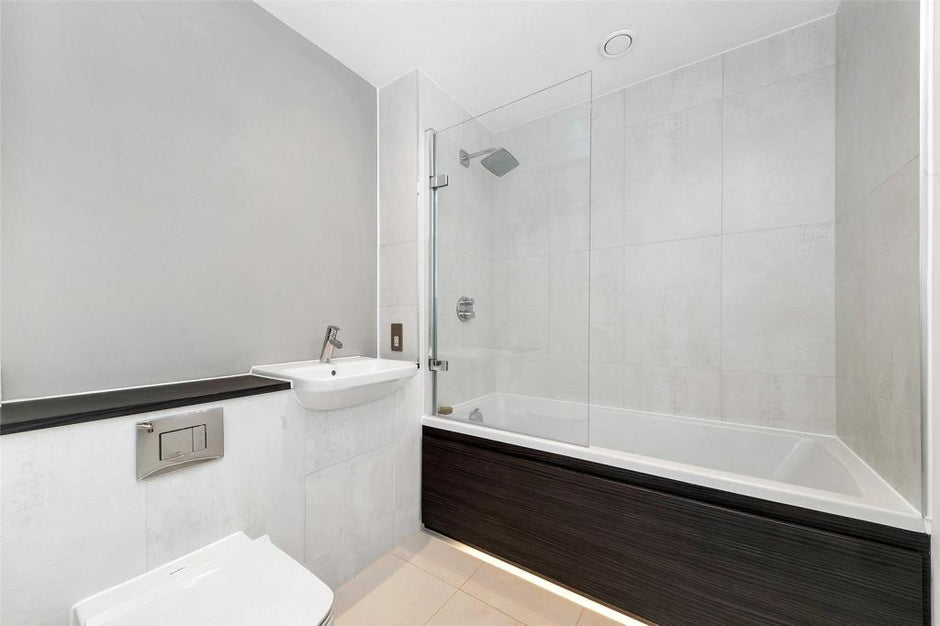 2 bed flat in central cambridge
