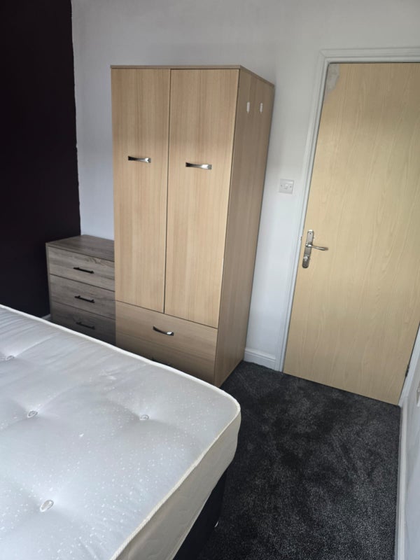 Double Room available in CB4
