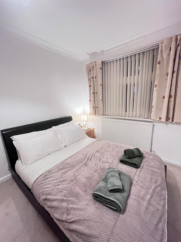 Double Room available in Milton Road, CB4