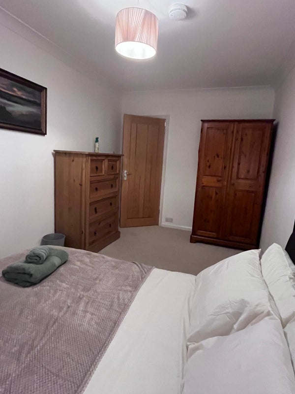 Double Room available in Milton Road, CB4