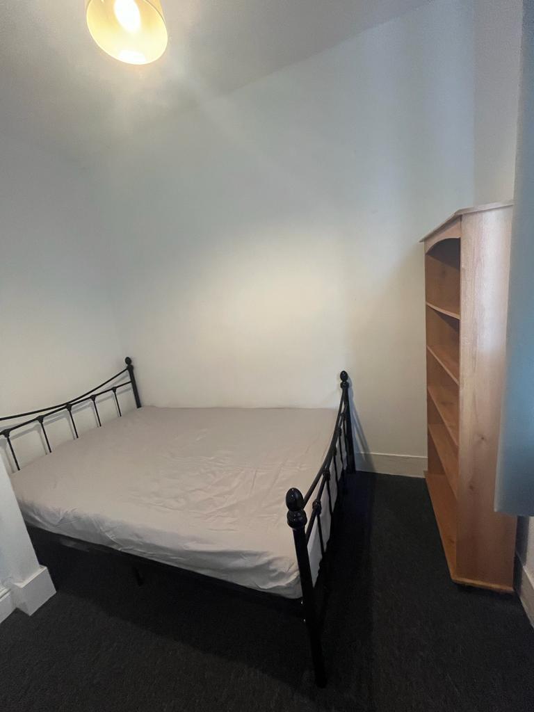 Room in a Shared House, Upper Gwydir