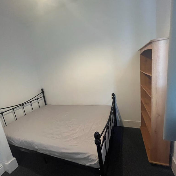Room in a Shared House, Upper Gwydir