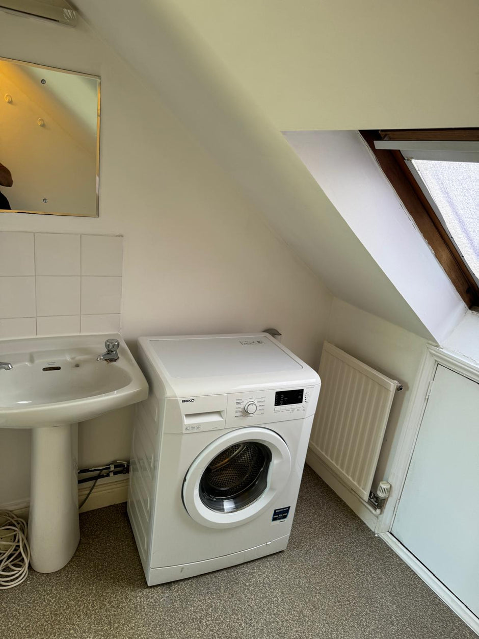 One Bedroom Studio, Upper Gwydir St , CB1