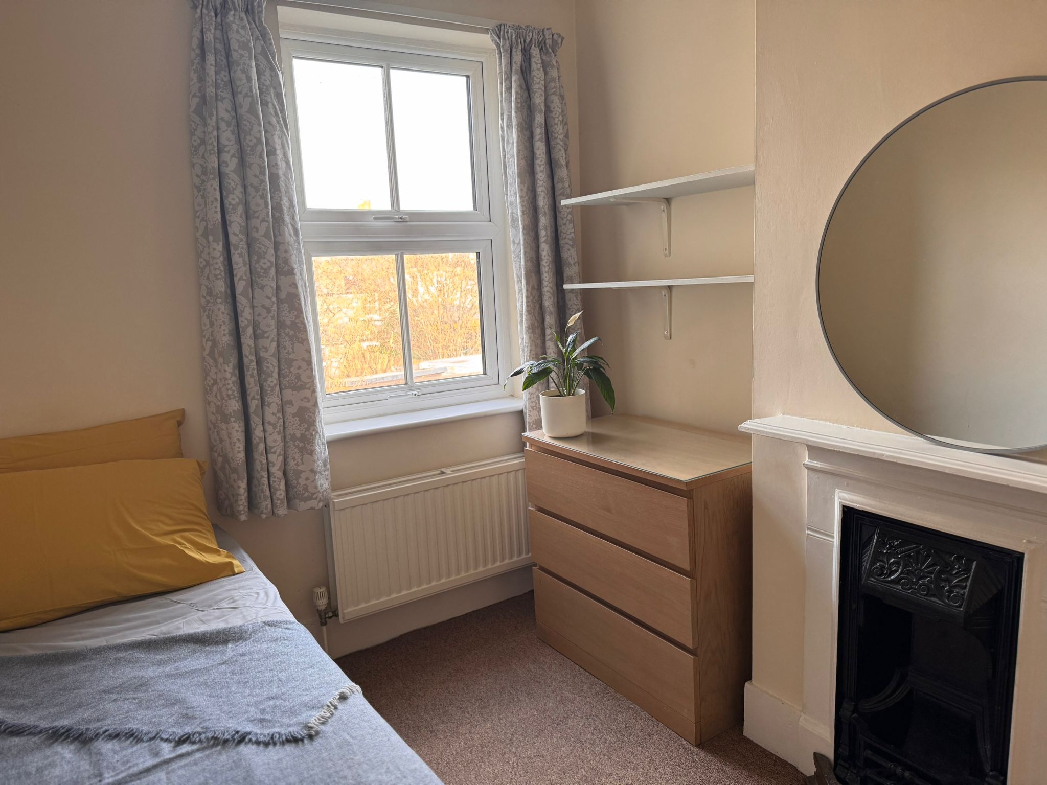 Room in a Shared House, Catharine St, CB1