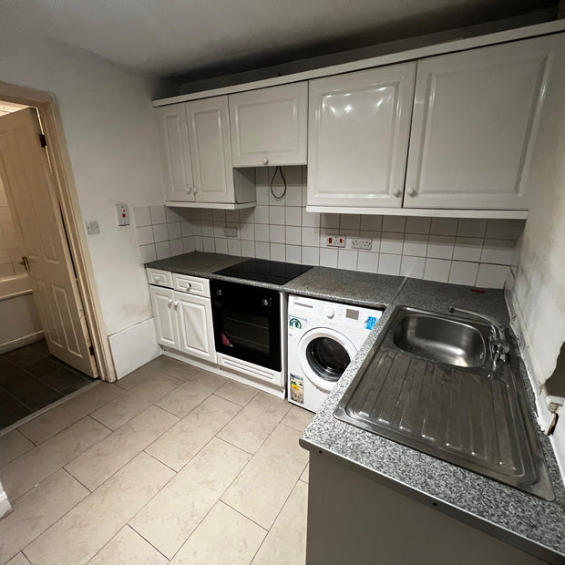 One Bedroom Flat, Madras Rd, CB1