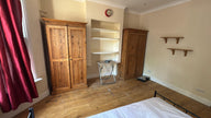 Large Double Room available in Romsey