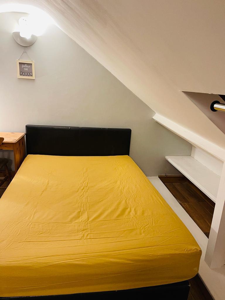 Double Room available in Mill Road