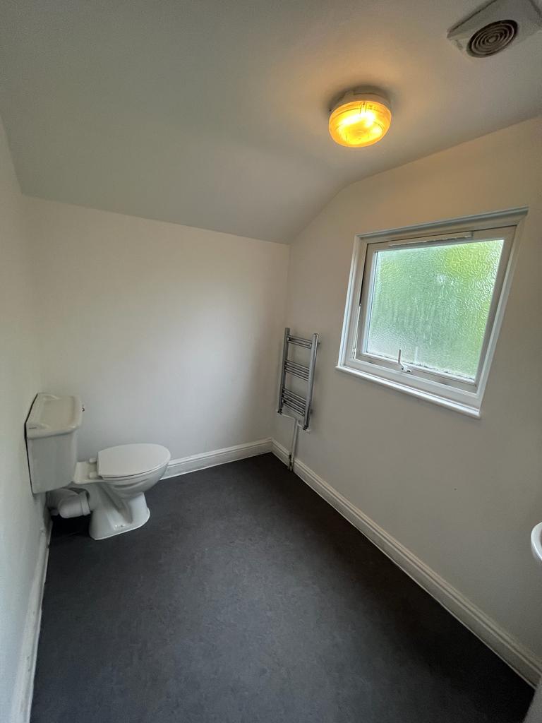 Room in a Shared House, Upper Gwydir