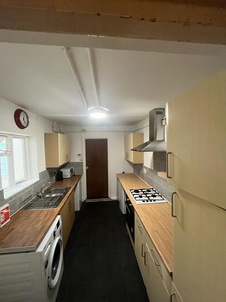 Room in a Shared House, Upper Gwydir