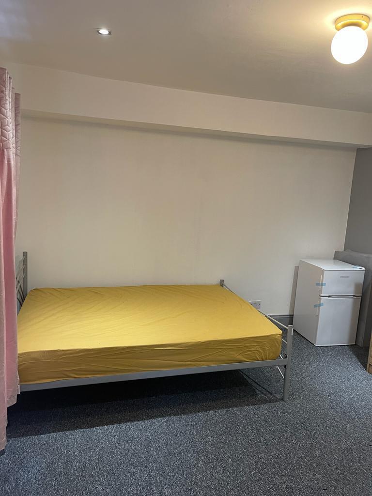 Room in a Shared House, Riverside, CB5