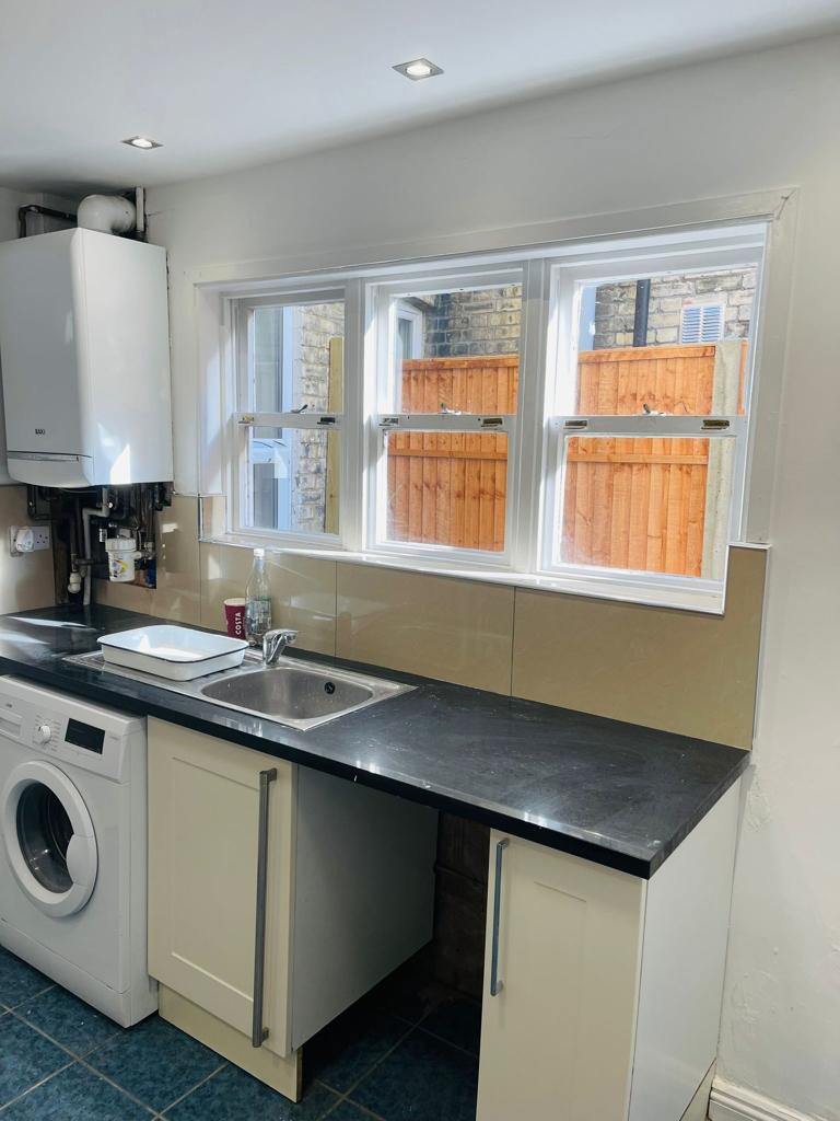 Room in a Shared House, Riverside, CB5