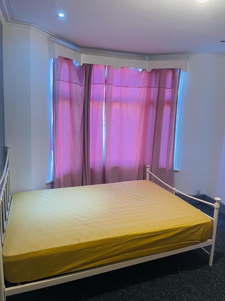 Room in a Shared House, Riverside, CB5