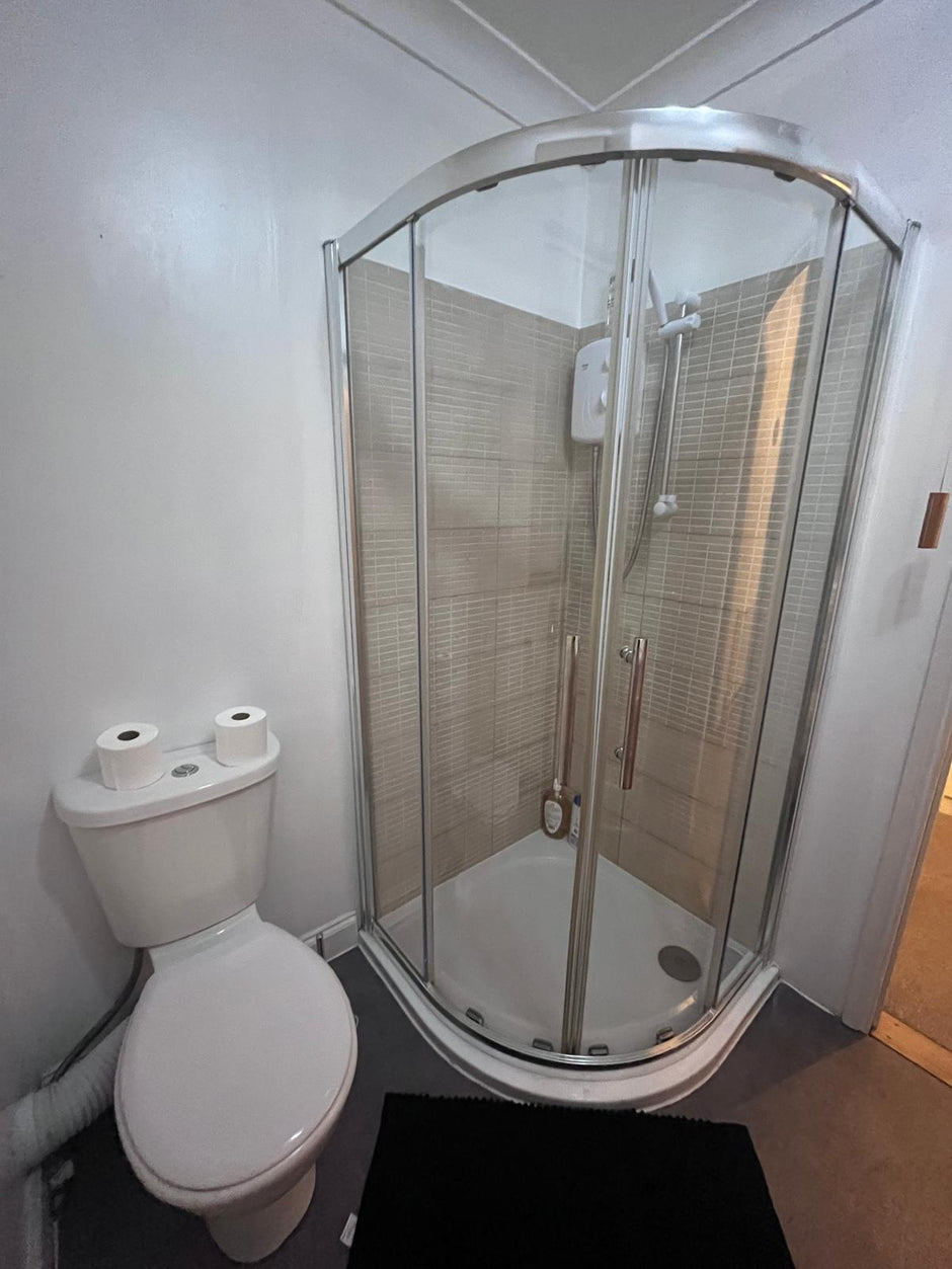 Double Room available in Milton Road, CB4